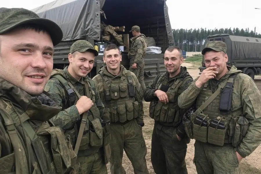 Групповое фото бойцов 101-й бригады МТО